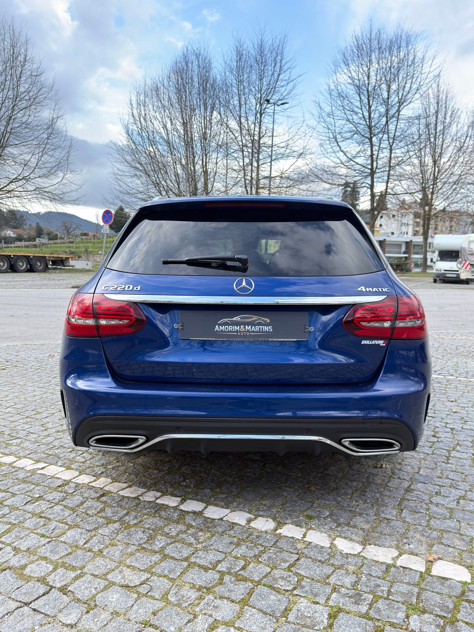 Mercedes – Benz C220d AMG – 4MATIC 194cv