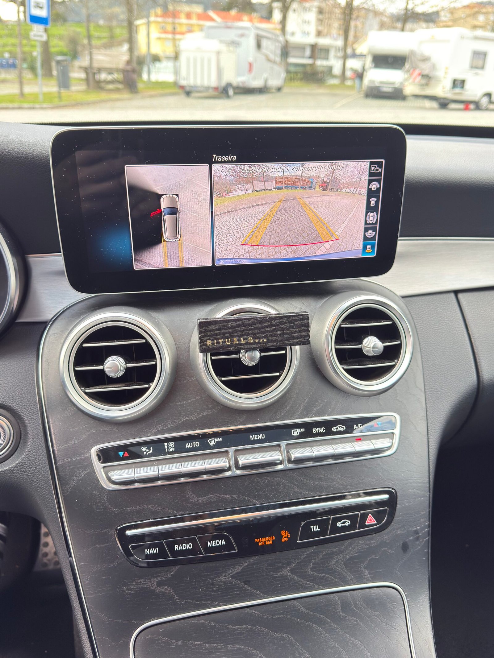 Mercedes – Benz C220d AMG – 4MATIC 194cv