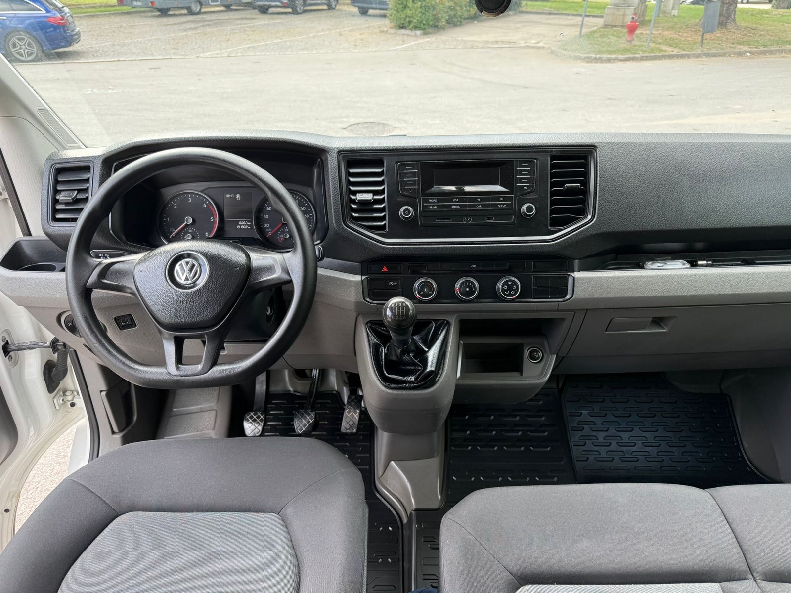 VW Crafter – 2.0 140cv – 7 Lugares