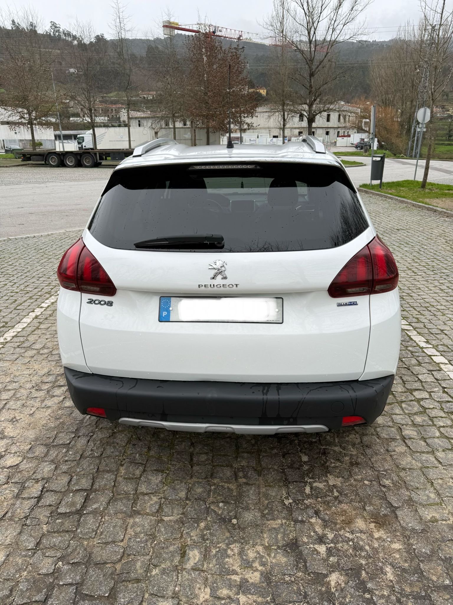 Peugeot 2008 – 1.6 120cv